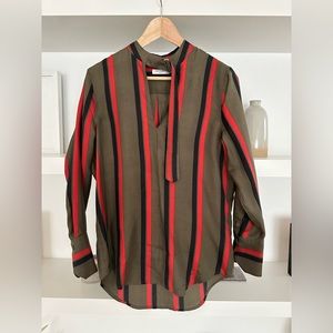 100% silk EQUIPMENT top.